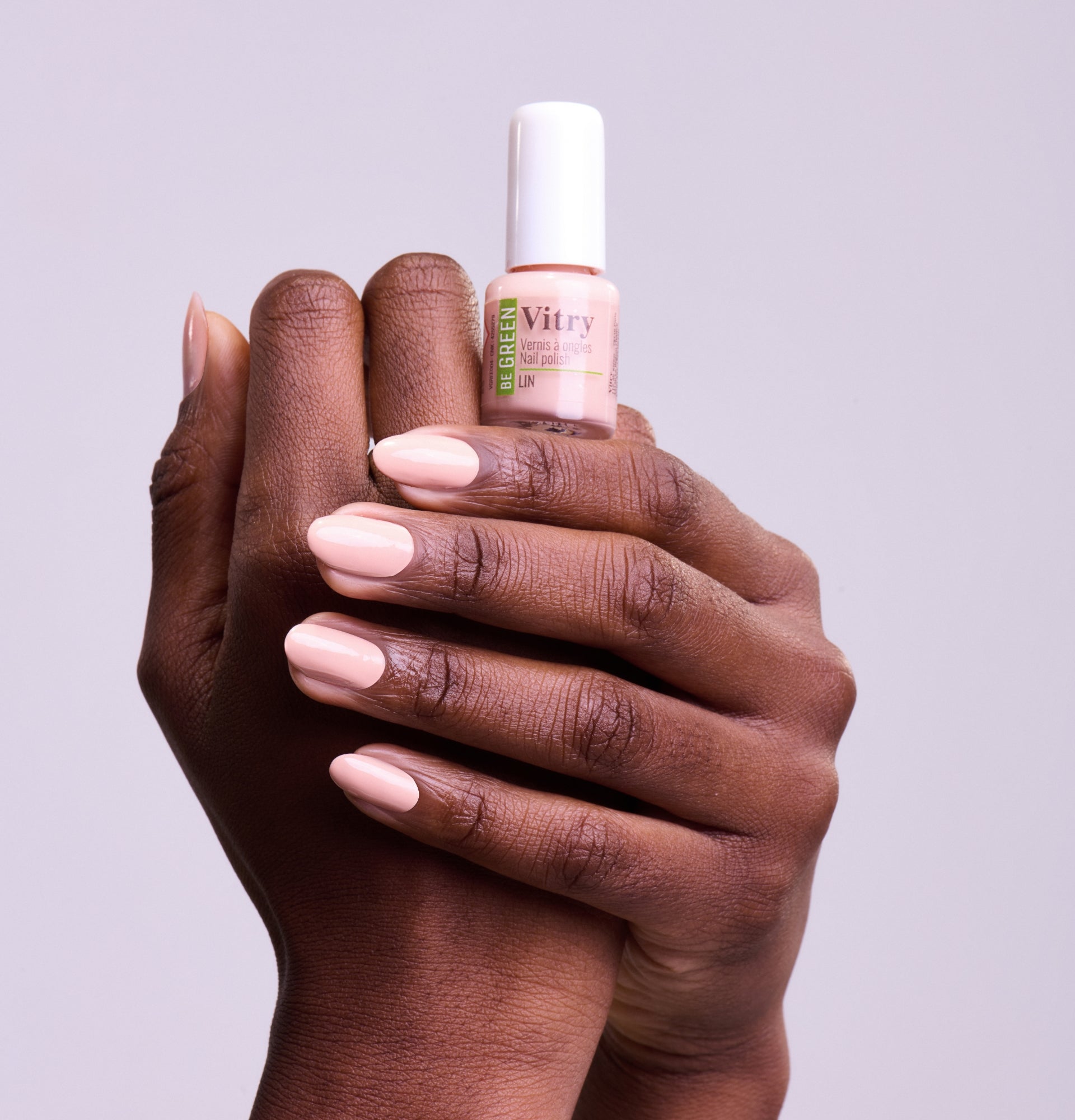Vernis à ongles Lin