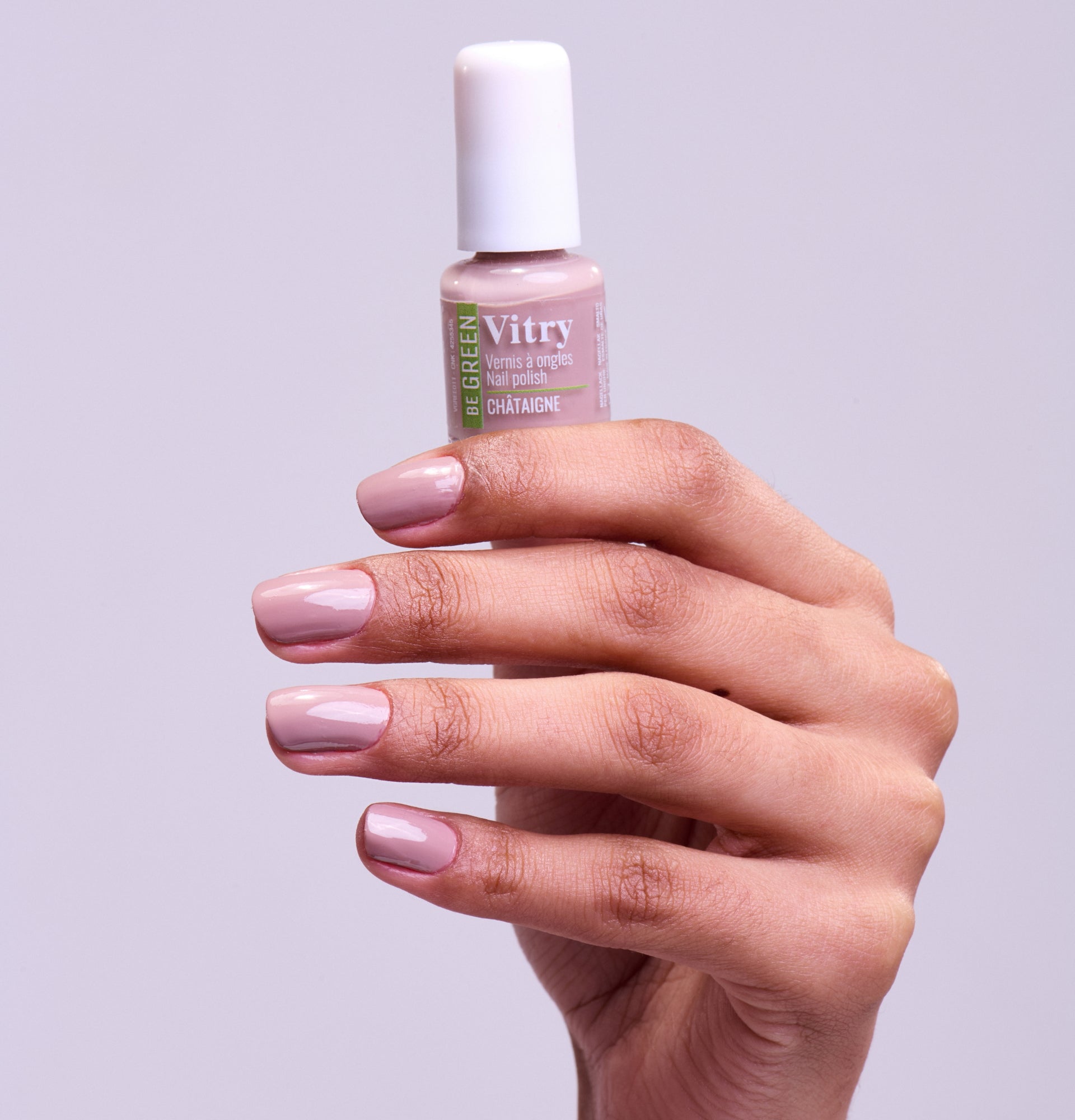 Vernis à ongles Châtaigne